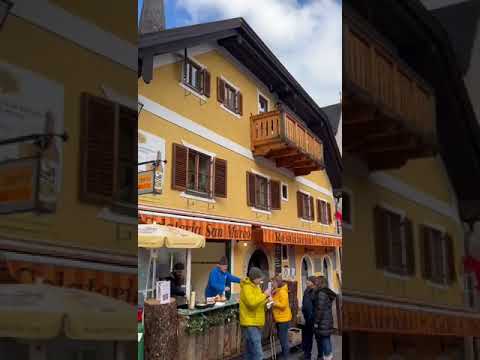 Halstatt. A hidden gem in the Austrian Alpes